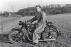 BMW_R25_Mann_Regenmantel_web.jpg